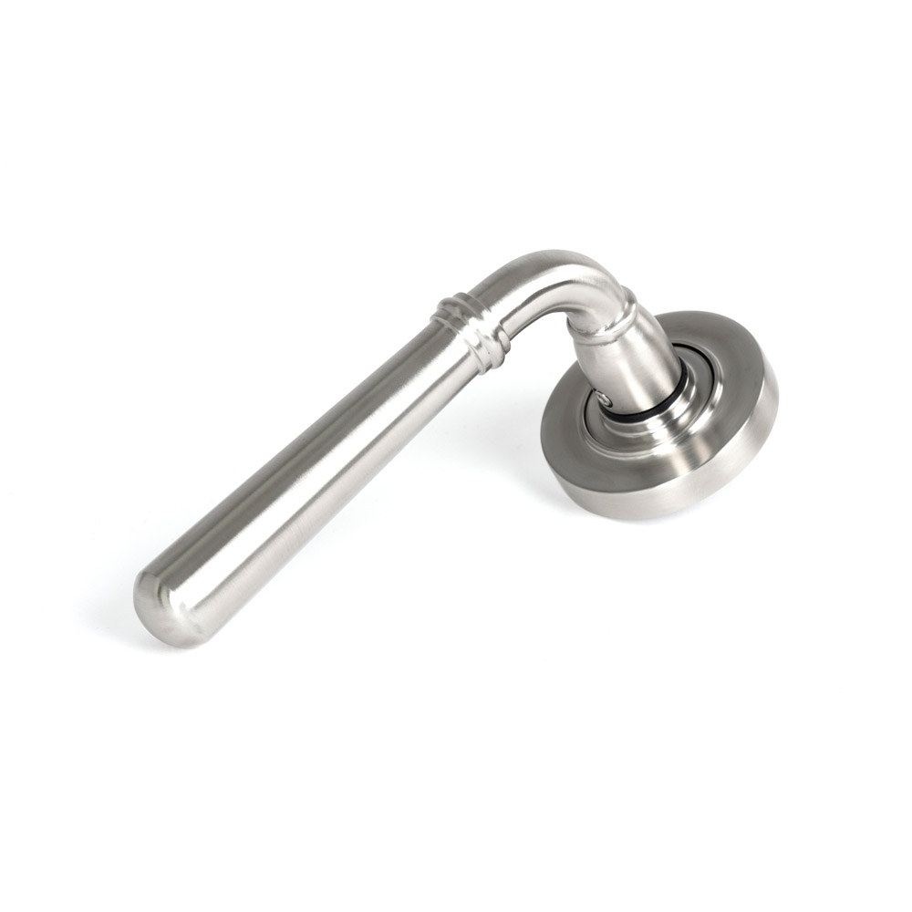 From the Anvil Marine 316 Stainless Steel Newbury Lever on Rose Set (Plain) - Satin